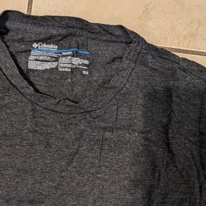 Columbia Performance Tee shirt